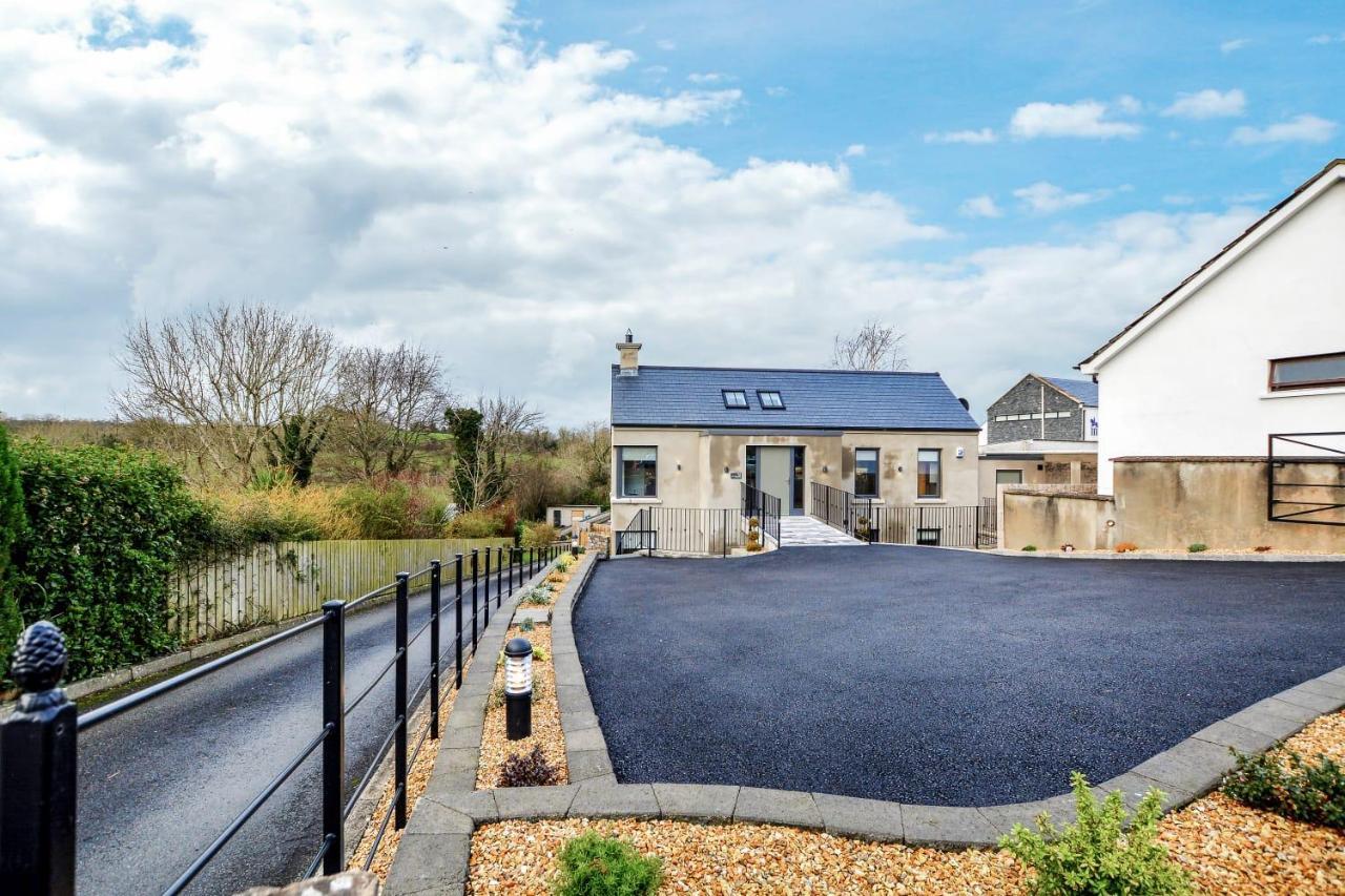 Mollys Barn Villa Loughgall ภายนอก รูปภาพ